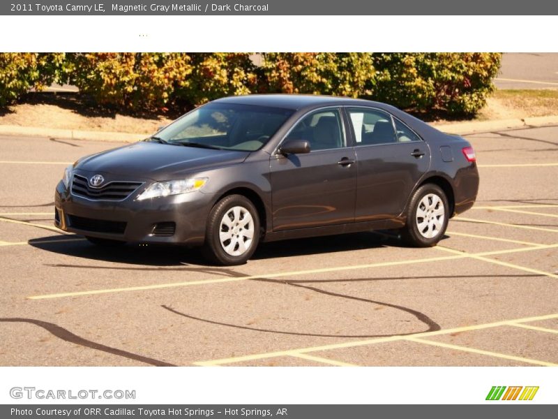 Magnetic Gray Metallic / Dark Charcoal 2011 Toyota Camry LE