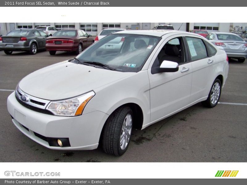 Front 3/4 View of 2011 Focus SEL Sedan