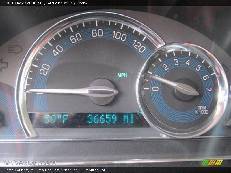Arctic Ice White / Ebony 2011 Chevrolet HHR LT