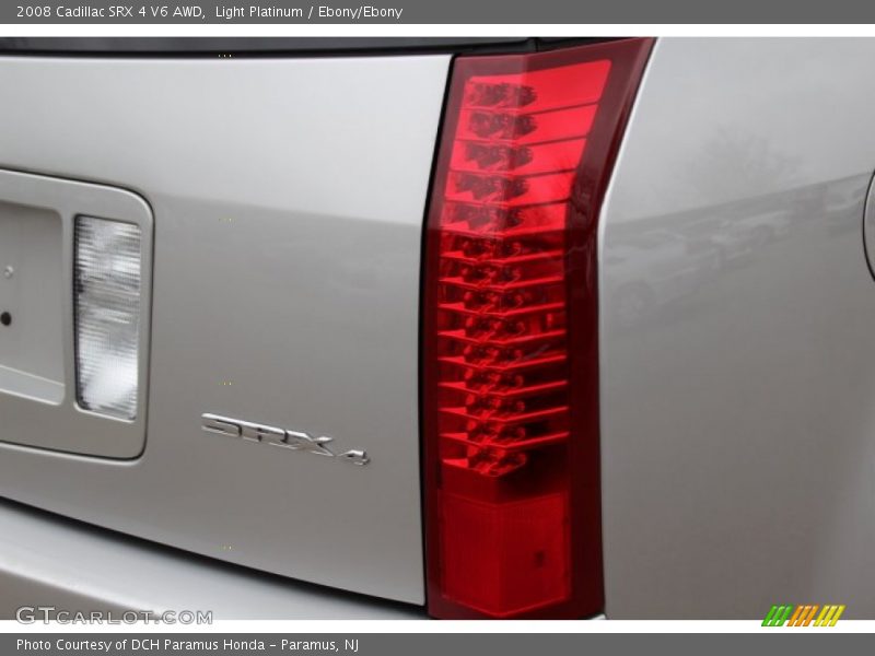 Light Platinum / Ebony/Ebony 2008 Cadillac SRX 4 V6 AWD