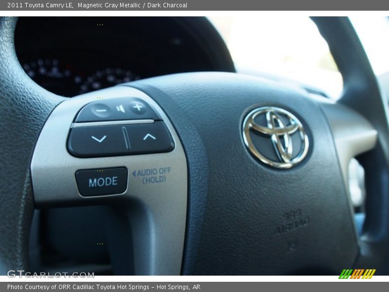Magnetic Gray Metallic / Dark Charcoal 2011 Toyota Camry LE