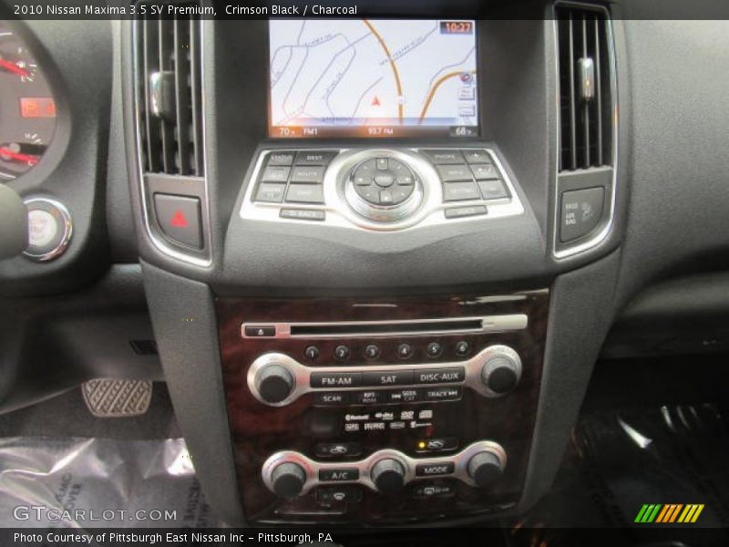 Controls of 2010 Maxima 3.5 SV Premium