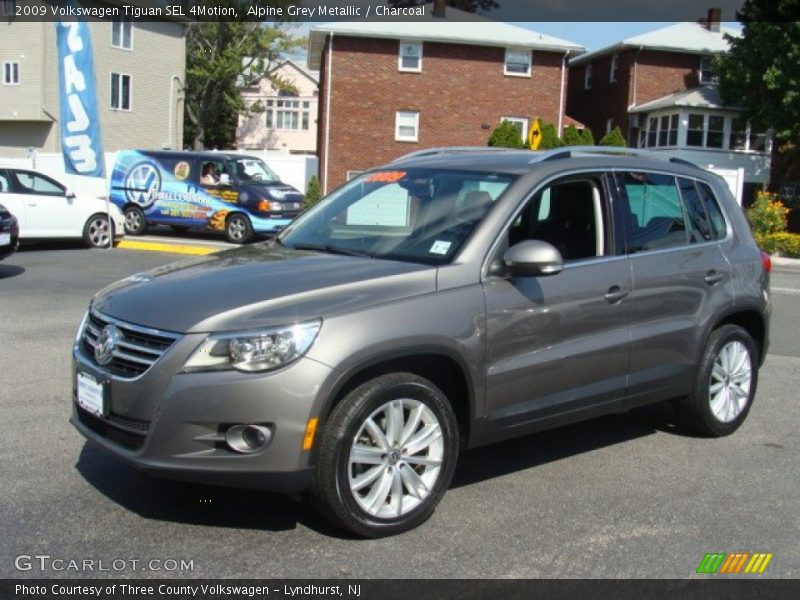 Alpine Grey Metallic / Charcoal 2009 Volkswagen Tiguan SEL 4Motion