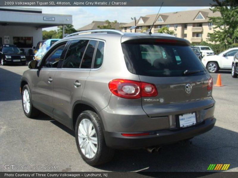 Alpine Grey Metallic / Charcoal 2009 Volkswagen Tiguan SEL 4Motion