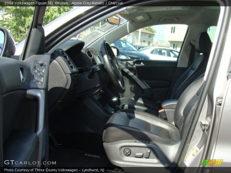  2009 Tiguan SEL 4Motion Charcoal Interior