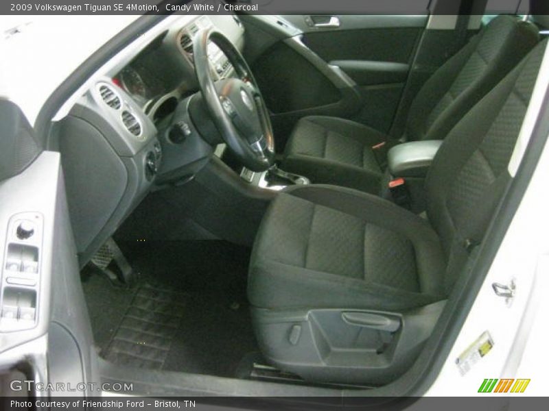 Candy White / Charcoal 2009 Volkswagen Tiguan SE 4Motion