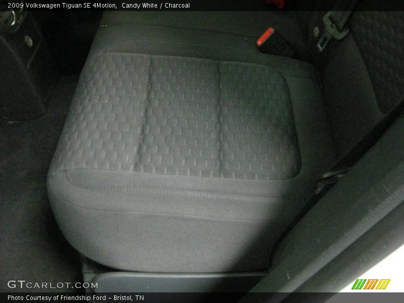 Candy White / Charcoal 2009 Volkswagen Tiguan SE 4Motion