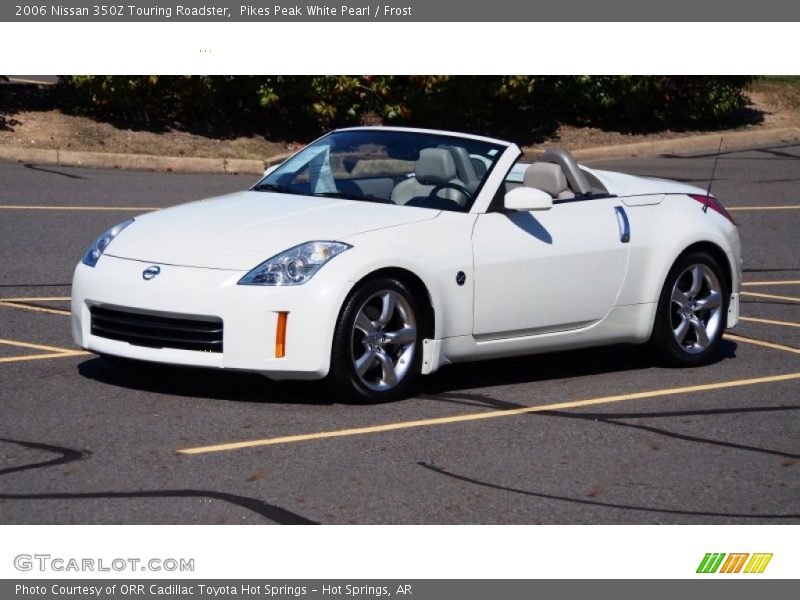 Front 3/4 View of 2006 350Z Touring Roadster