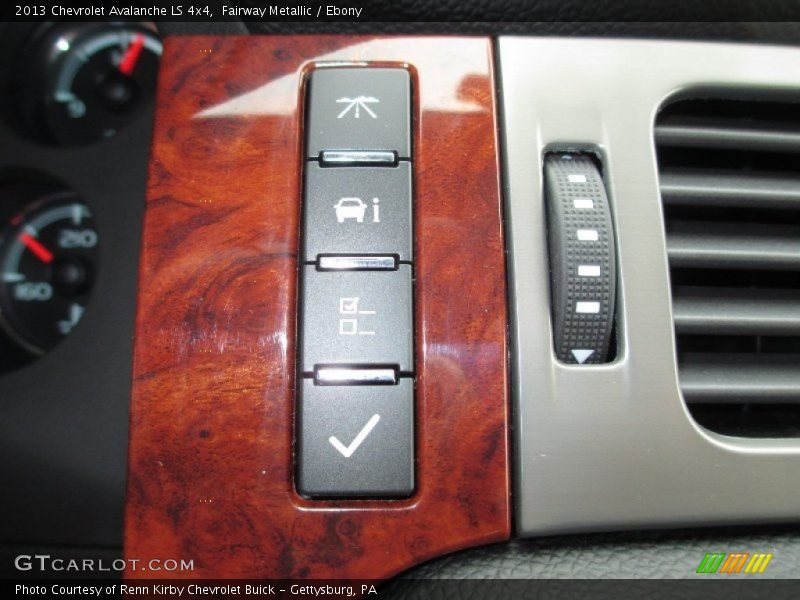 Fairway Metallic / Ebony 2013 Chevrolet Avalanche LS 4x4