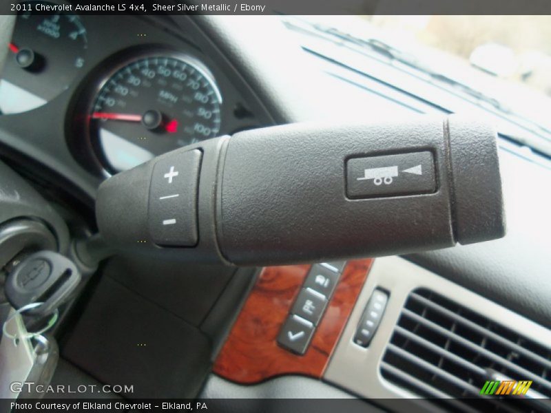 Sheer Silver Metallic / Ebony 2011 Chevrolet Avalanche LS 4x4