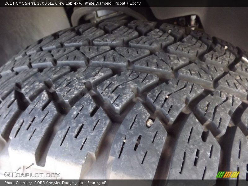 White Diamond Tricoat / Ebony 2011 GMC Sierra 1500 SLE Crew Cab 4x4