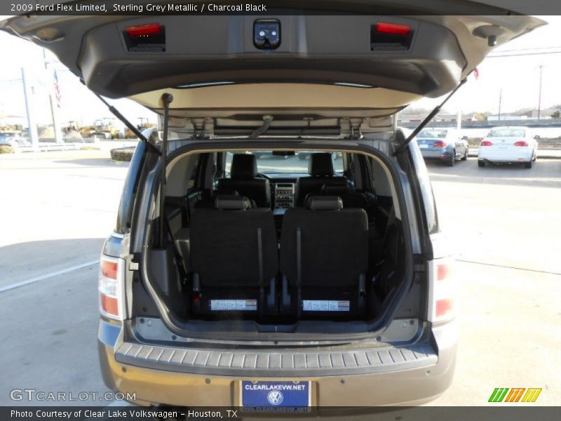 Sterling Grey Metallic / Charcoal Black 2009 Ford Flex Limited