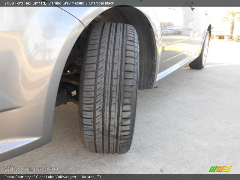 Sterling Grey Metallic / Charcoal Black 2009 Ford Flex Limited