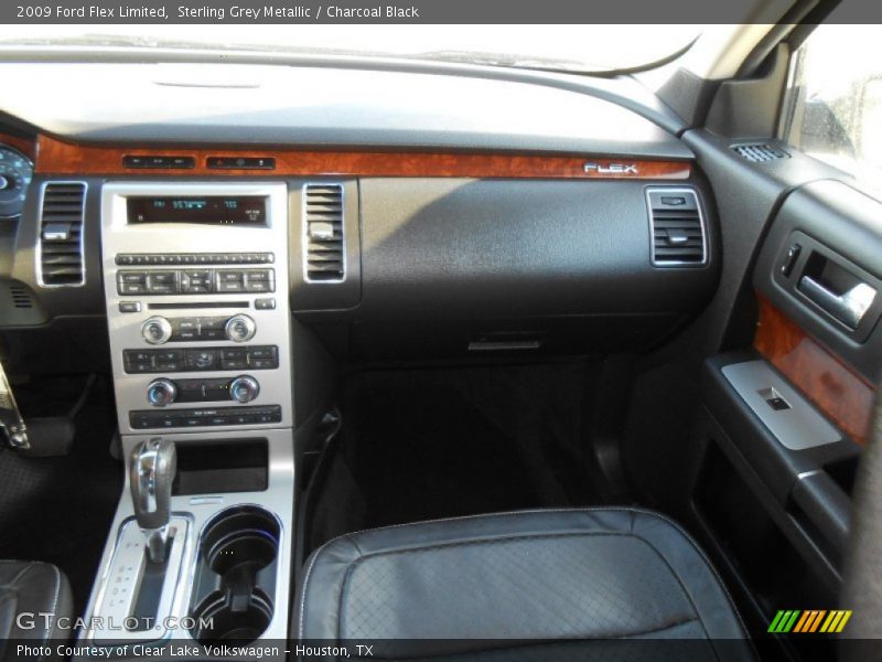 Sterling Grey Metallic / Charcoal Black 2009 Ford Flex Limited