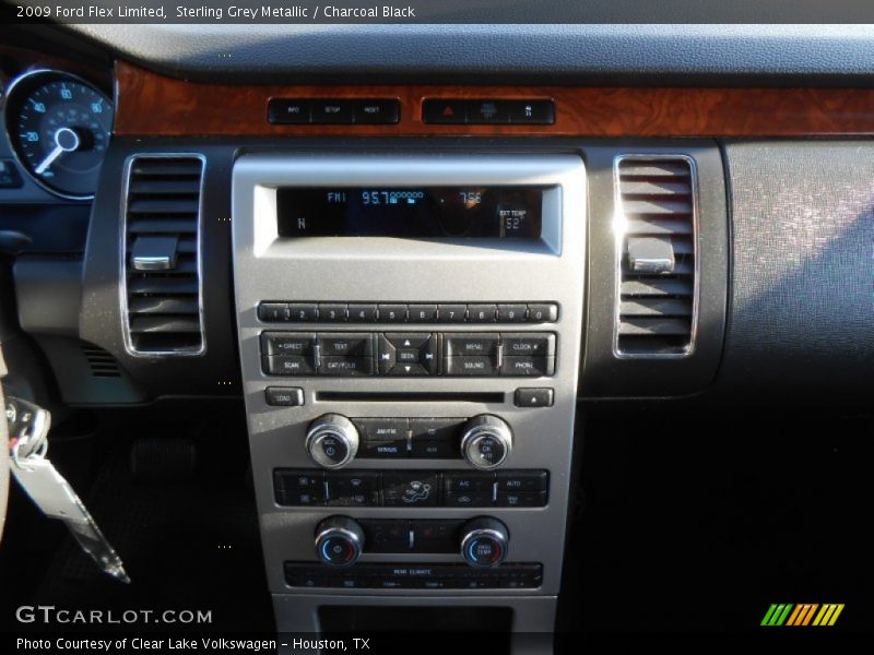 Sterling Grey Metallic / Charcoal Black 2009 Ford Flex Limited