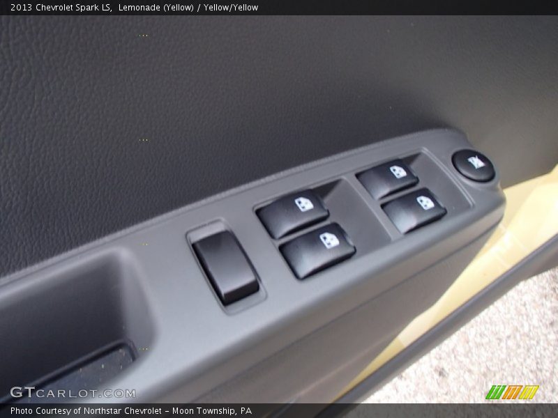Lemonade (Yellow) / Yellow/Yellow 2013 Chevrolet Spark LS