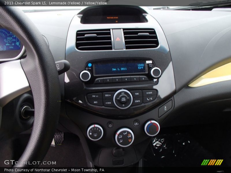 Lemonade (Yellow) / Yellow/Yellow 2013 Chevrolet Spark LS