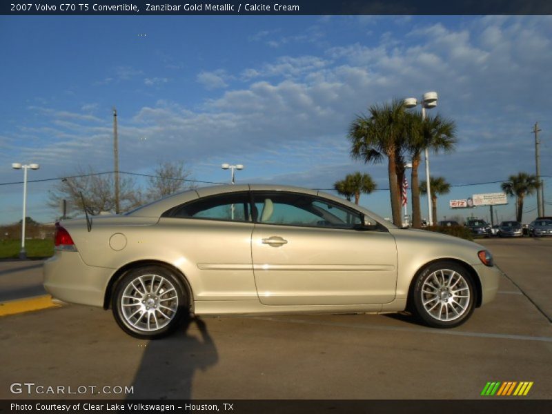 Zanzibar Gold Metallic / Calcite Cream 2007 Volvo C70 T5 Convertible