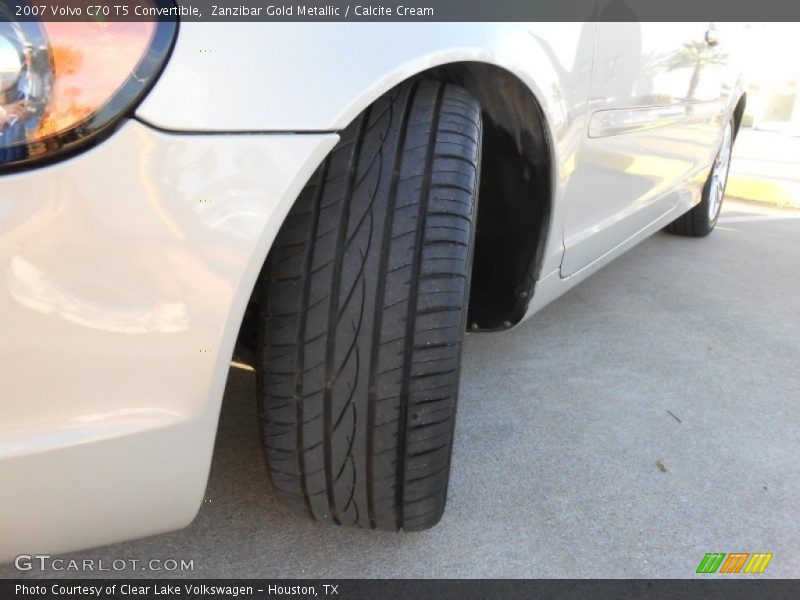 Zanzibar Gold Metallic / Calcite Cream 2007 Volvo C70 T5 Convertible