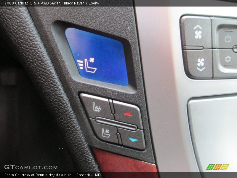 Controls of 2008 CTS 4 AWD Sedan
