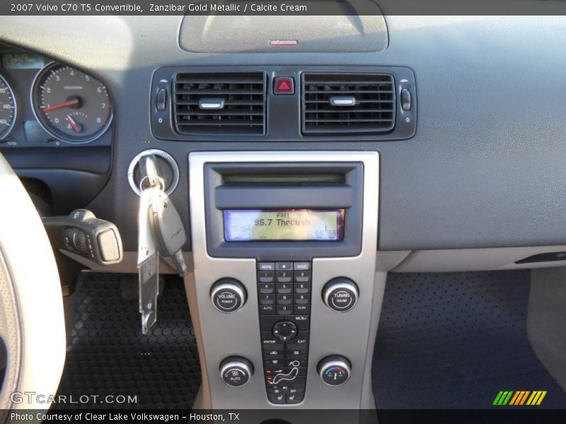Zanzibar Gold Metallic / Calcite Cream 2007 Volvo C70 T5 Convertible