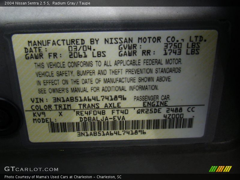 Radium Gray / Taupe 2004 Nissan Sentra 2.5 S