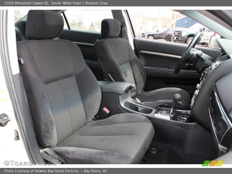 Dover White Pearl / Medium Gray 2009 Mitsubishi Galant ES