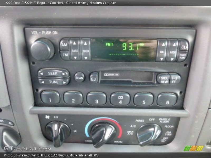 Oxford White / Medium Graphite 1999 Ford F150 XLT Regular Cab 4x4