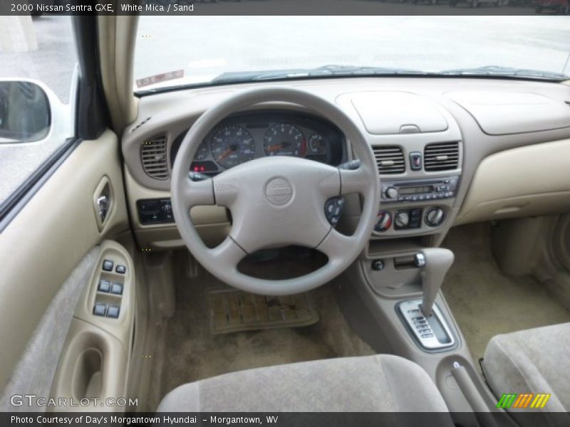 Dashboard of 2000 Sentra GXE