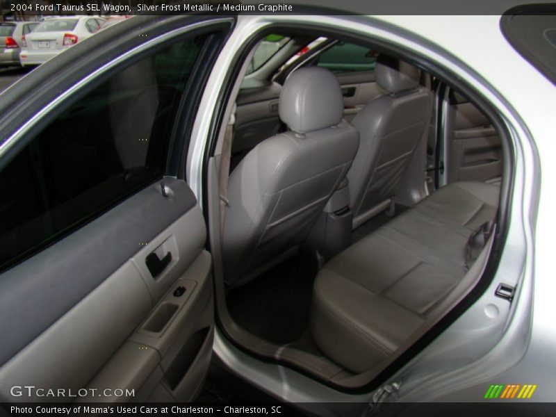 Silver Frost Metallic / Medium Graphite 2004 Ford Taurus SEL Wagon