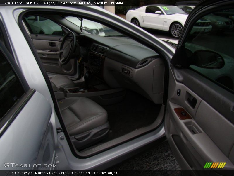 Silver Frost Metallic / Medium Graphite 2004 Ford Taurus SEL Wagon