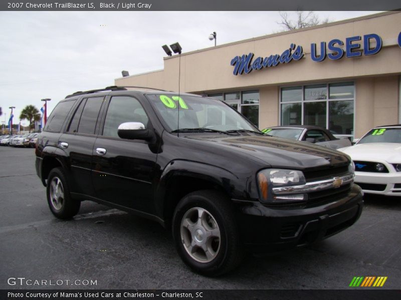 Black / Light Gray 2007 Chevrolet TrailBlazer LS