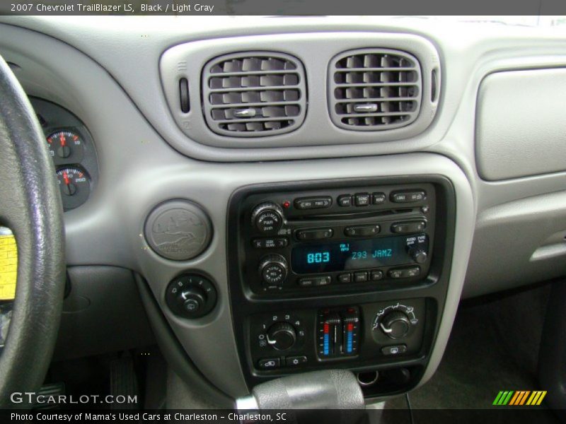 Black / Light Gray 2007 Chevrolet TrailBlazer LS