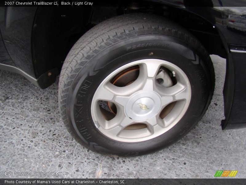 Black / Light Gray 2007 Chevrolet TrailBlazer LS