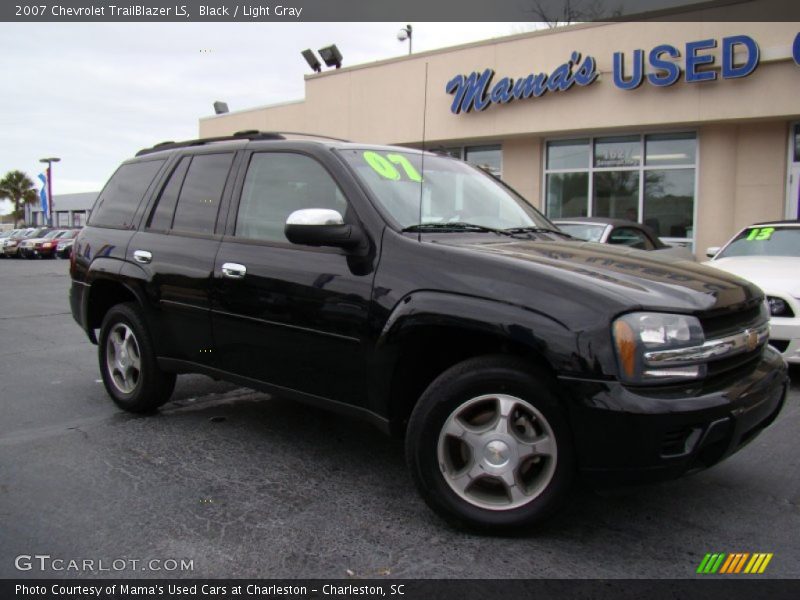 Black / Light Gray 2007 Chevrolet TrailBlazer LS