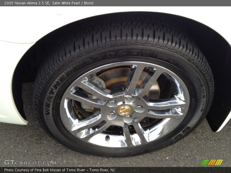 Custom Wheels of 2005 Altima 3.5 SE