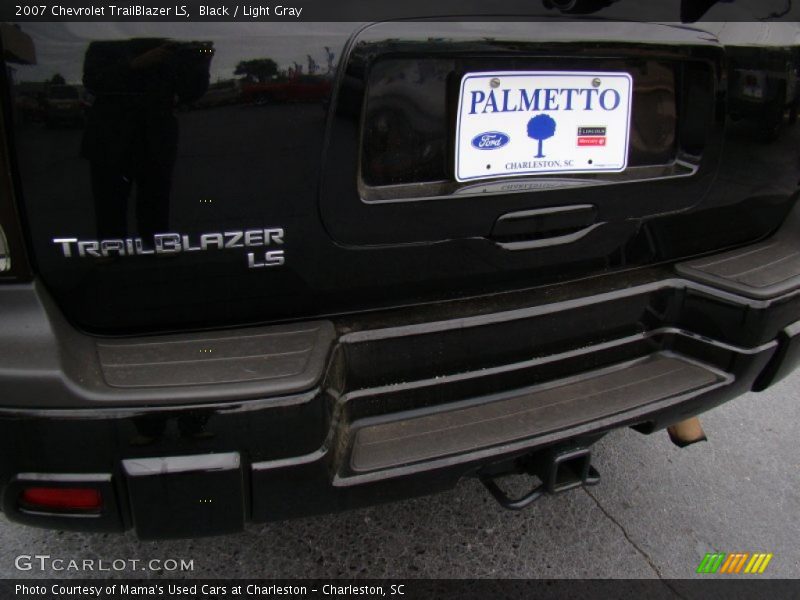 Black / Light Gray 2007 Chevrolet TrailBlazer LS