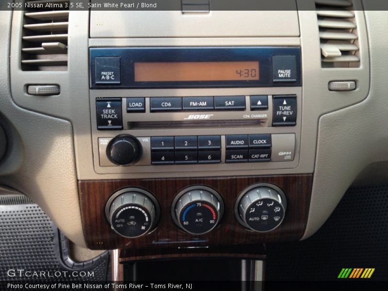 Controls of 2005 Altima 3.5 SE