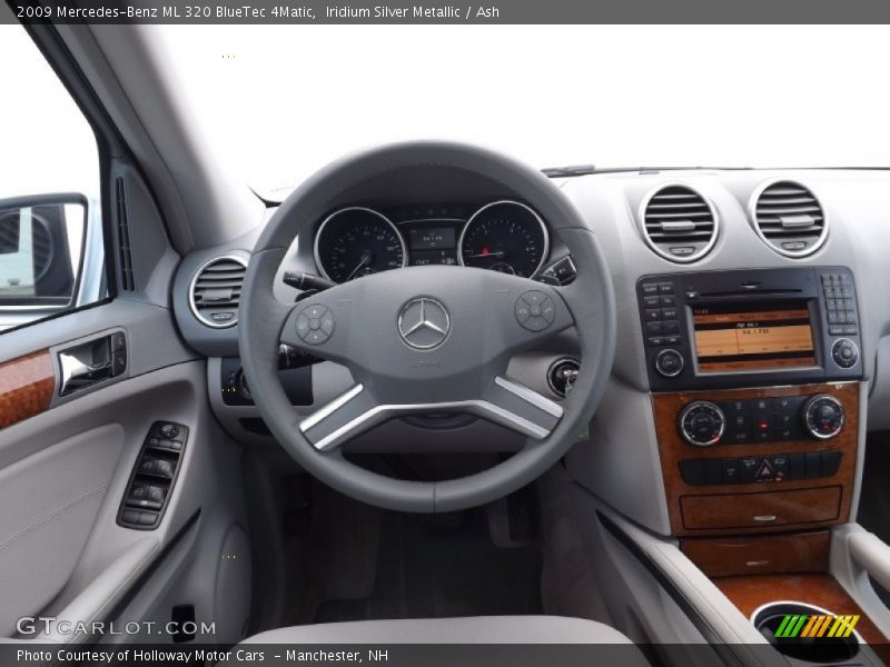 Dashboard of 2009 ML 320 BlueTec 4Matic