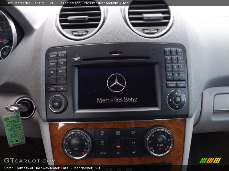 Controls of 2009 ML 320 BlueTec 4Matic