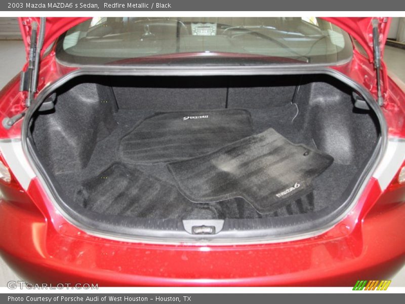  2003 MAZDA6 s Sedan Trunk