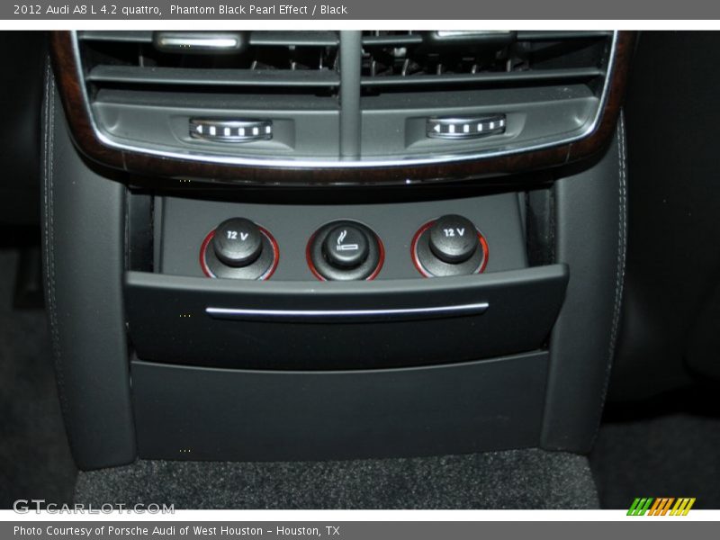 Controls of 2012 A8 L 4.2 quattro