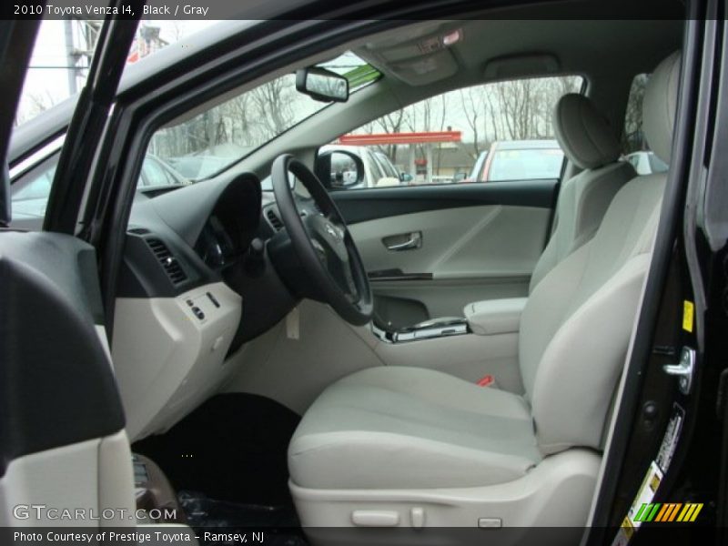 Black / Gray 2010 Toyota Venza I4