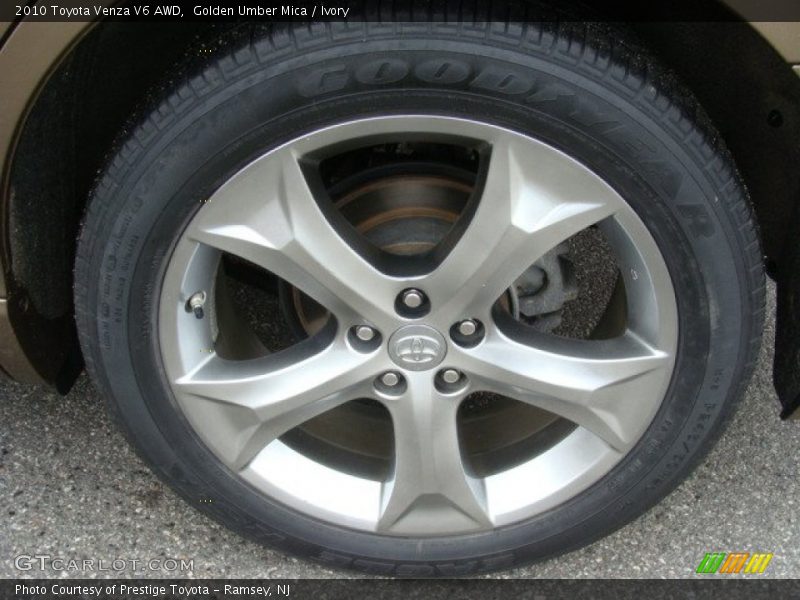 Golden Umber Mica / Ivory 2010 Toyota Venza V6 AWD