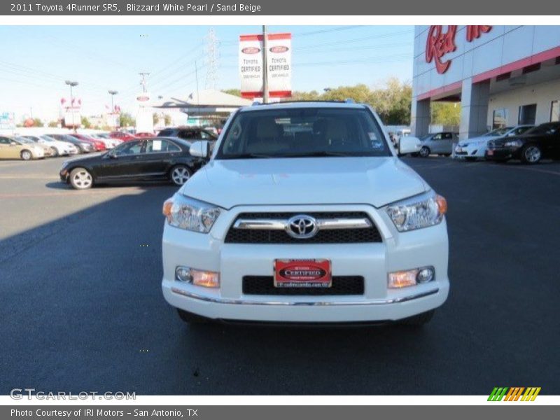 Blizzard White Pearl / Sand Beige 2011 Toyota 4Runner SR5