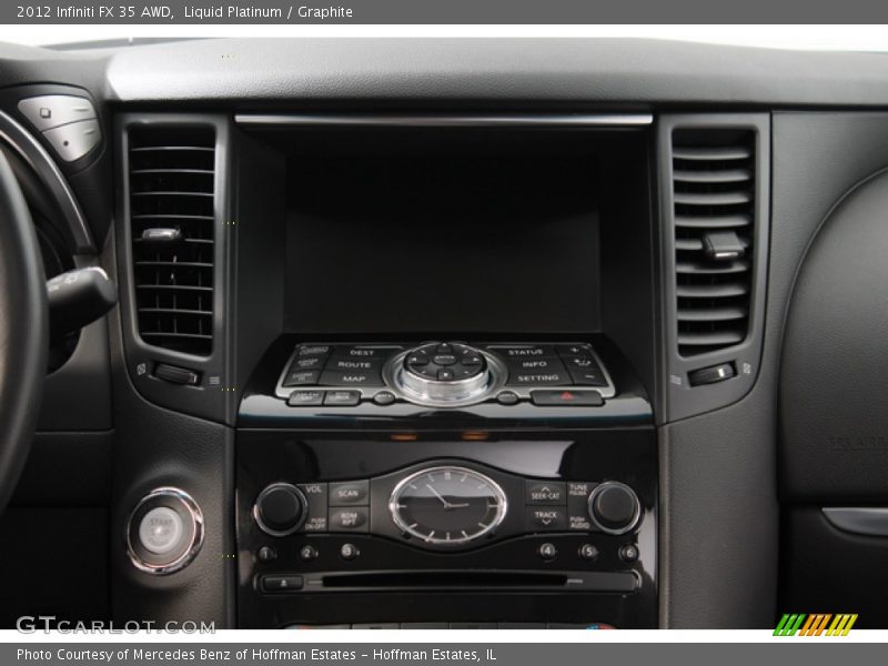 Controls of 2012 FX 35 AWD