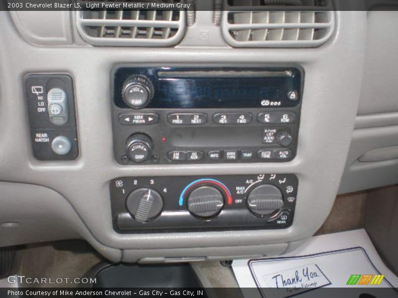Light Pewter Metallic / Medium Gray 2003 Chevrolet Blazer LS