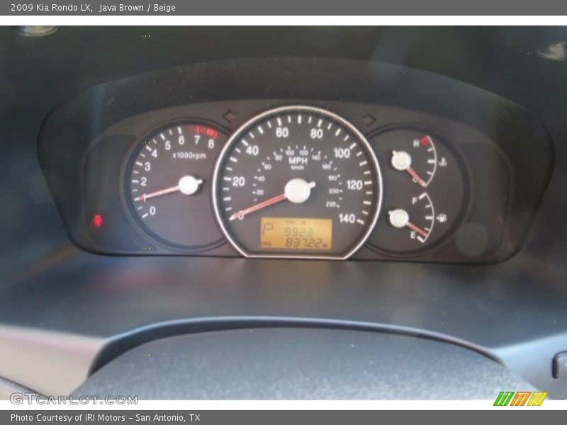 Java Brown / Beige 2009 Kia Rondo LX