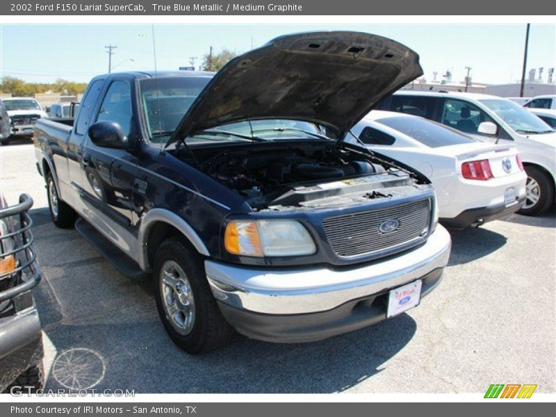 True Blue Metallic / Medium Graphite 2002 Ford F150 Lariat SuperCab