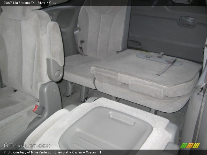 Silver / Gray 2007 Kia Sedona EX